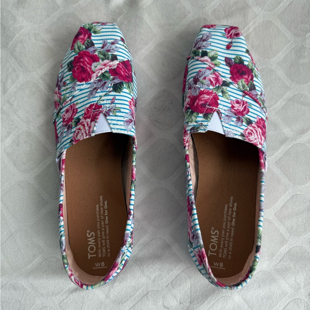 TOMS Women's Floral Canvas Shoes - Blue and Pink